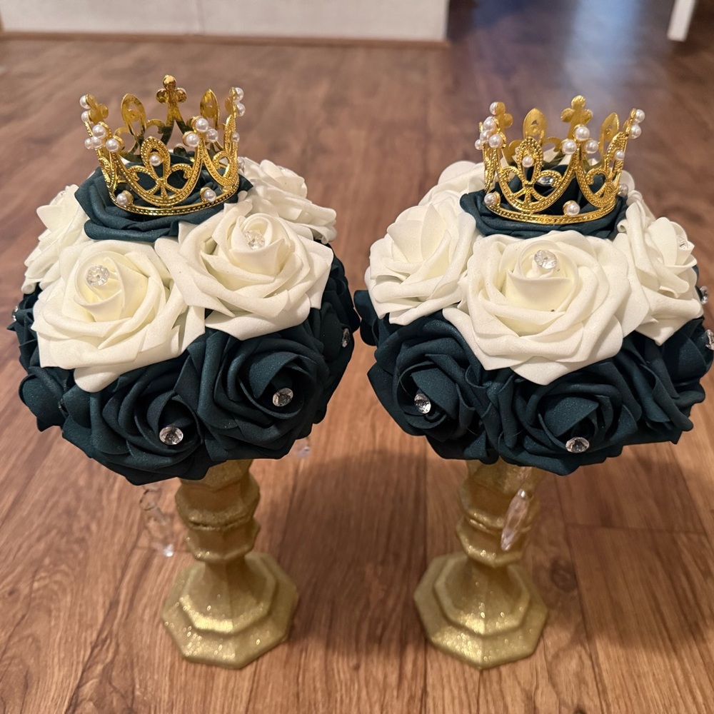 Elegant Floral Arrangement with Gold Accents